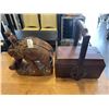 Image 1 : CARVED WOODEN ELEPHANT AND HANDLED WOOD BOX