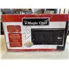 Image 2 : MAGIC CHEF 1.6 CU. FT, 1100 WATTS MICROWAVE