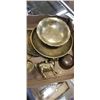 Image 2 : ASSORTED COLLECTIBLE VINTAGE BRASS ITEMS