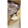 Image 2 : LARGE LOT OF PILLOW SHAMS