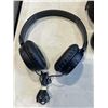 Image 2 : RAZER FEROX USB SPEAKERS AND SONY WIRED OVER EAR HEADPHONES