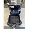 Image 2 : ULTIMA COSA 5.2QT DIGITAL AIR FRYER - TESTED WORKING, RETAIL $229