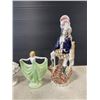 Image 2 : 4 ANTIQUE PORCELAIN FIGURINES