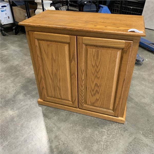 2 DOOR OAK SERVING CABINET