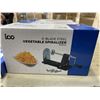 Image 2 : SANDWICH TOASTER AND 3 4-BLADE VEGETABLE SPIRALIZERS