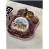 Image 2 : 2 LIDDED DISHES WITH SMALL BOWL