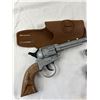Image 2 : Toy Revolvers