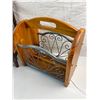 Image 2 : Magazine Racks