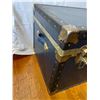 Image 2 : Vintage Trunk