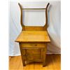 Image 1 : "Victori Ville Furniture" Washstand