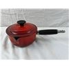 Image 1 : Le Creuset Lidded Pot