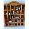 Image 2 : Display Case with Miniature Collectables