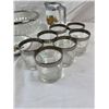 Image 2 : Kitchen Servingware with Silver Accents