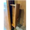 Image 10 : Dining Table & Chairs
