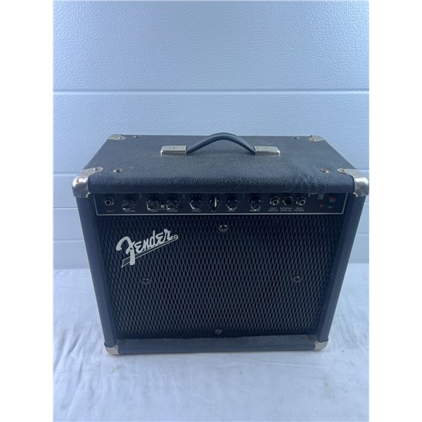 Fender Frontman 15A Amplifier