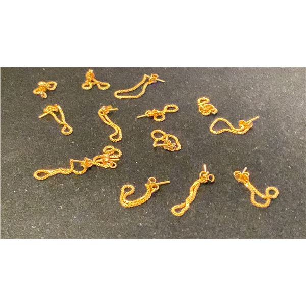 SEVEN PAIRS APPROX 14K EARRINGS (5.2G)