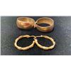 Image 1 : TWO PAIRS APPROX 10K HOOP EARRINGS (7.4G)