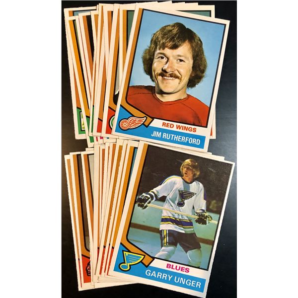 1974-75 O-PEE-CHEE NHL COLLECTION (25)
