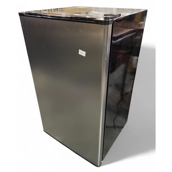 Samsung Insignia Refrigerator Model NS-6CF33-SS8 (Used - Untested)