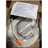 Image 2 : NEW Group of 4 LumenXX 5"/6" LED Retrofit Baffle Trim - Model DLRF650