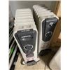Image 2 : Portable Air Conditioner + 2 Radiator Heaters