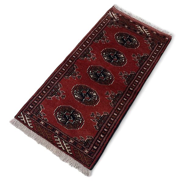 Hand Knotted High Quality Persian Rug Made In Iran - 43x21"