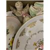 Image 4 : Group - Estate Collectables & Kitchen Wares