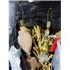 Image 2 : Pallet - Assorted Estate Items