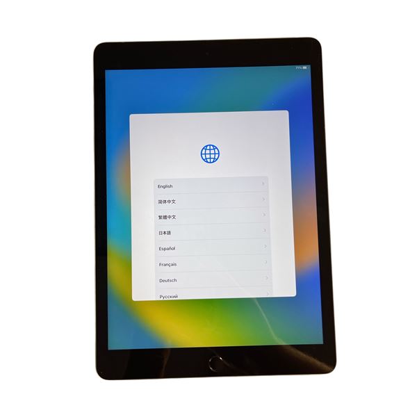 Apple iPad 9th Gen w/Box (Tested - Working)