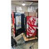 Image 3 : Vending Machine "Nestle Kit Kat" w/ Digital Display - Tested, Working Condition