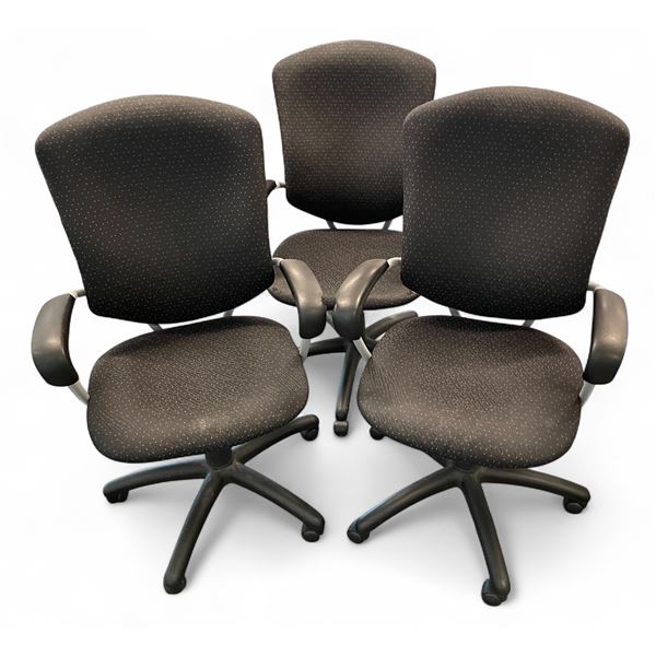 Set of 3 Office Chairs with Armrests