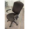 Image 2 : Set of 3 Office Chairs with Armrests