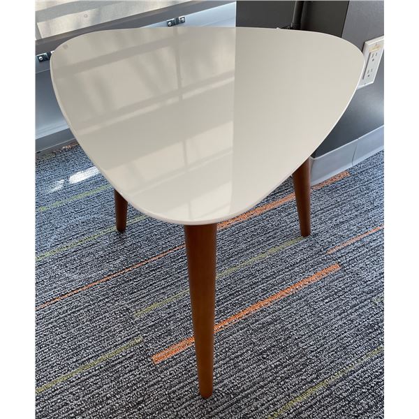 Modern White Gloss Side Table with Wooden Legs