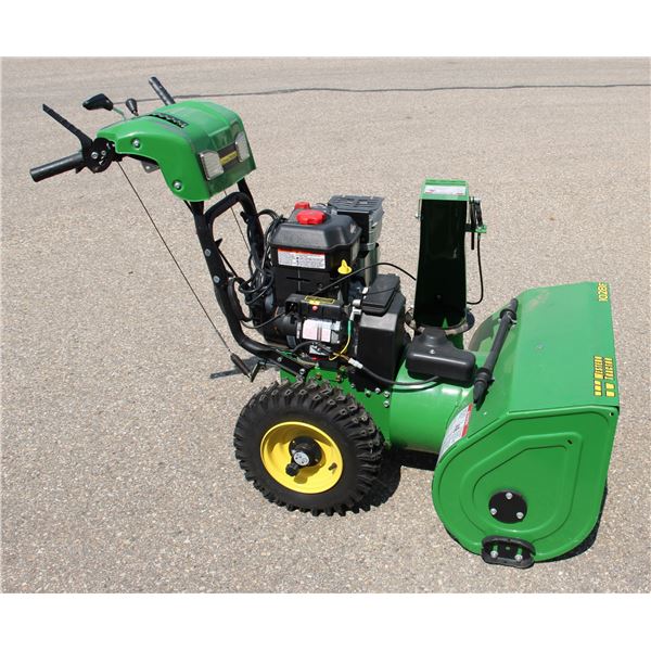 JOHN DEERE 1028E SNOW BLOWER