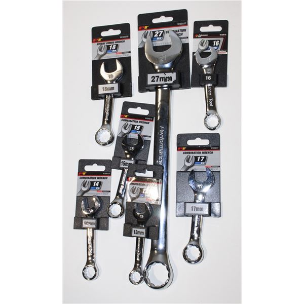 LOT OF METRIC COMBINATION WRENCHES