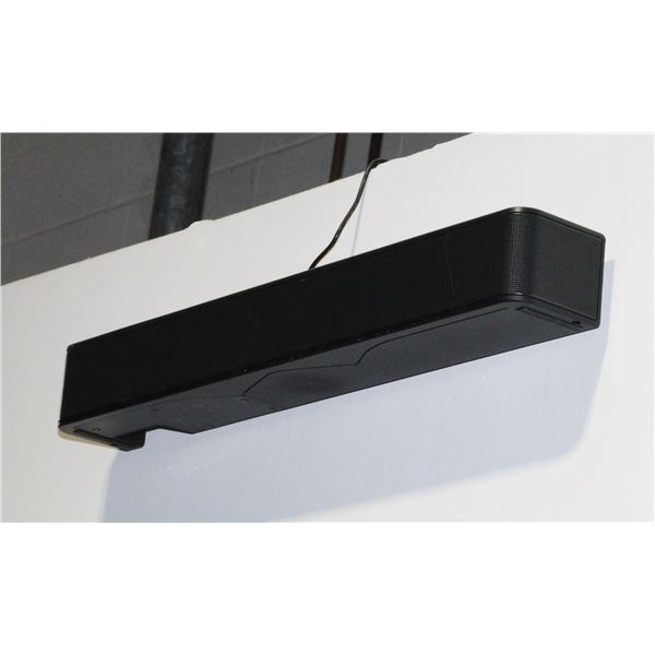 BOSE BLUETOOTH SPEAKER WITH REMOTE