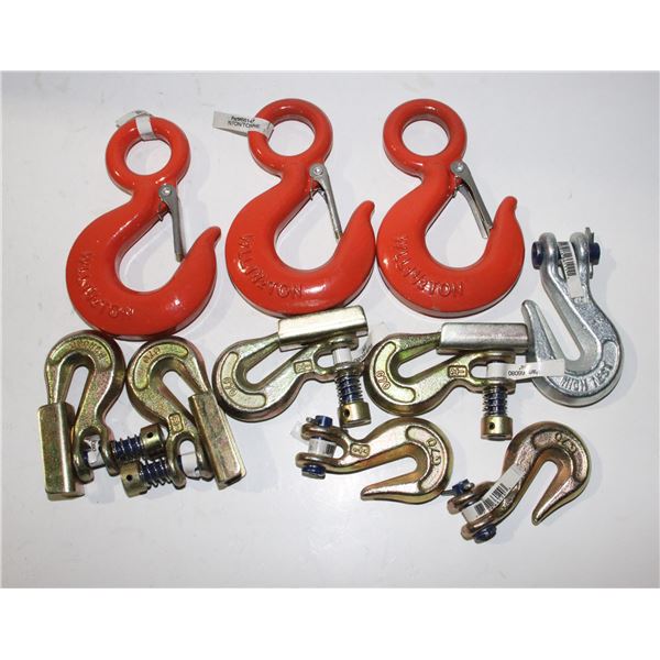 LOT OF ASSORTED HOOKS
