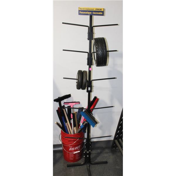 DYNALINE PNEUMATIC TIRE RETAIL DISPLAY WITH