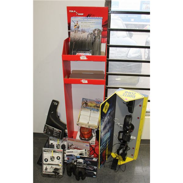 LOT OF RETAIL DISPLAYS INCLUDING GROTE BRITE ZONE,