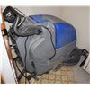 Image 1 : COMMERCIAL FLOOR CLEANER