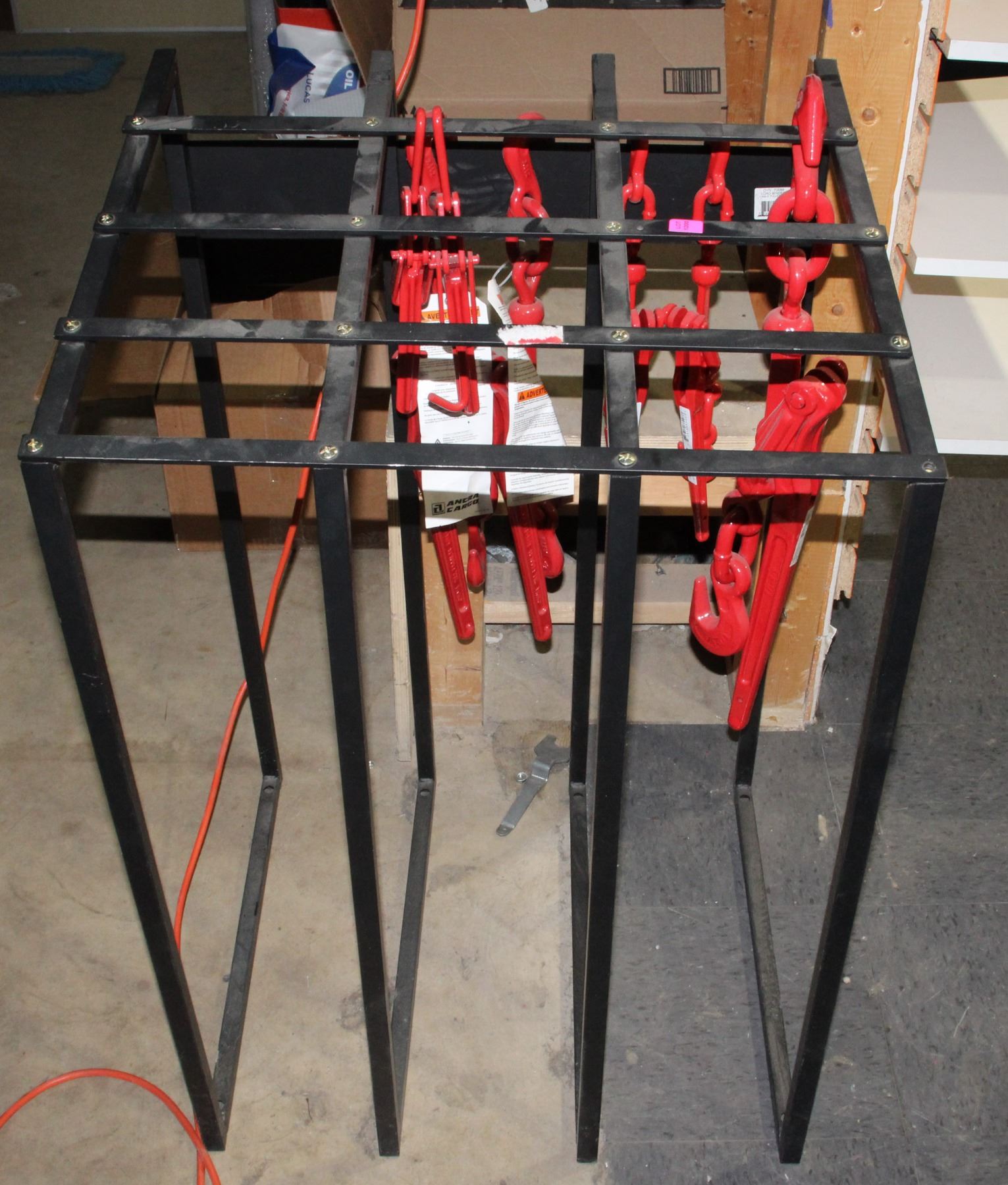 Load Binder Display RETAIL DISPLAY WITH LOAD BINDERS