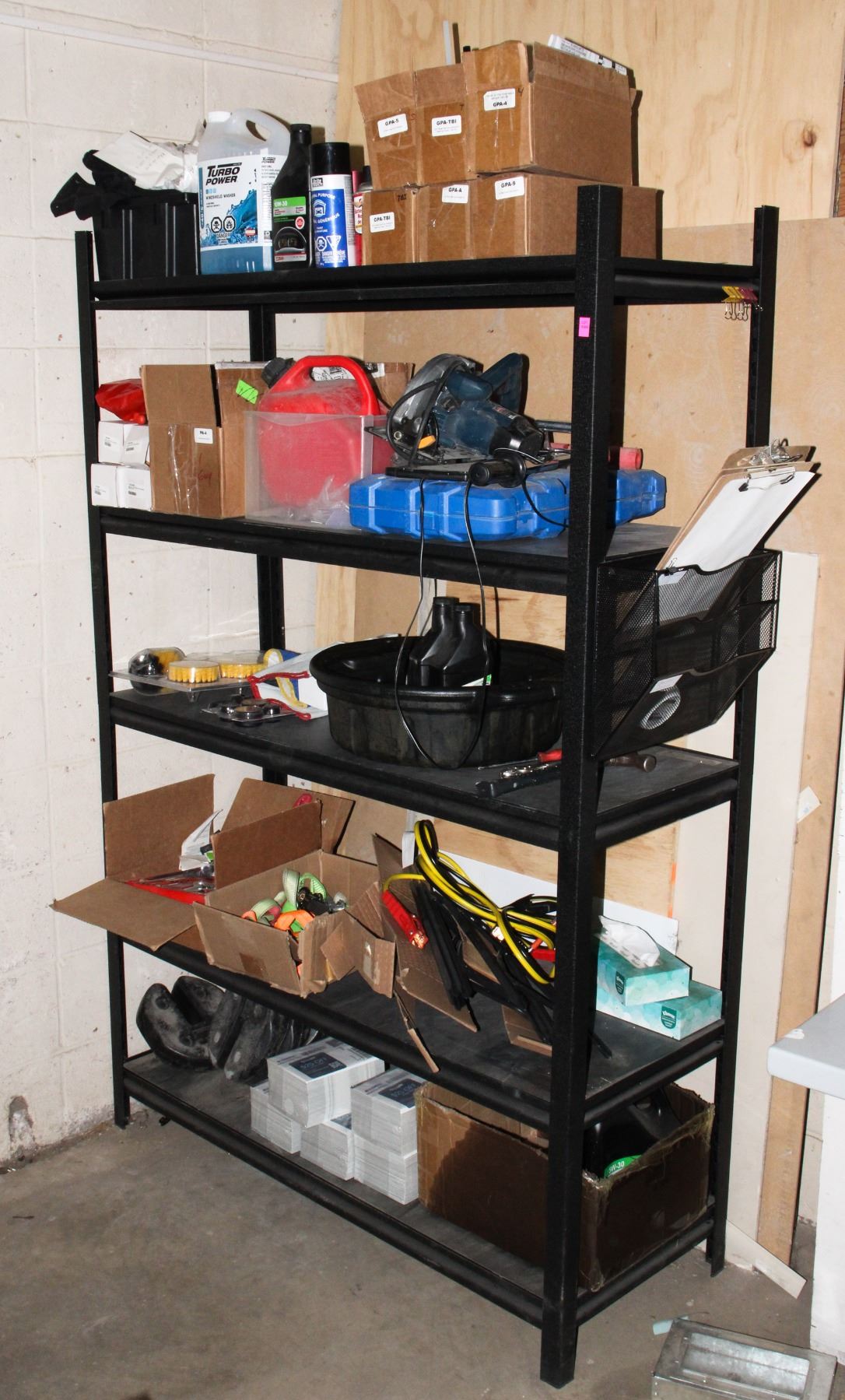 METAL RACKING WITH ADJUSTABLE WOOD SHELVES