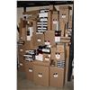 Image 1 : GIANT LOT OF ENGINE AIR FILTERS