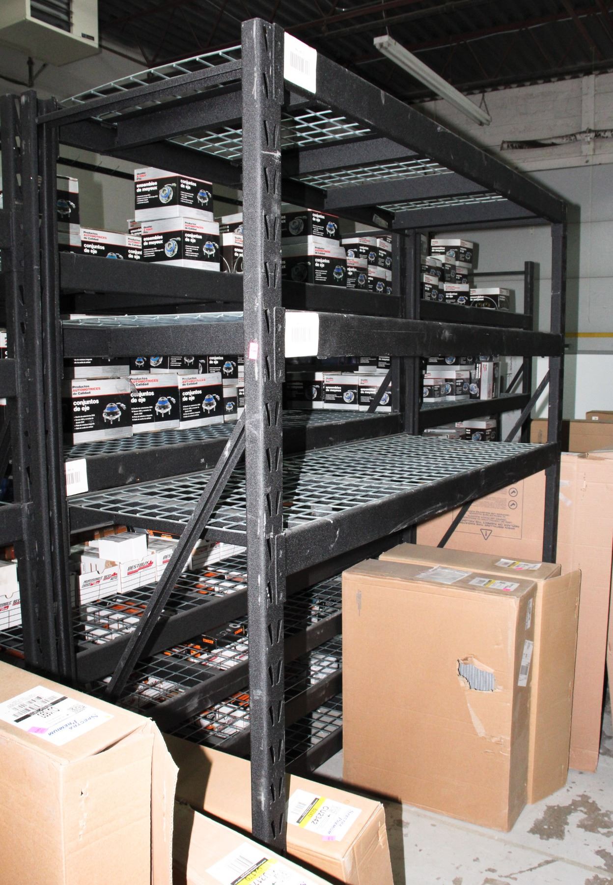 ADJUSTABLE/ EXPANDABLE BLACK METAL STORAGE RACKING