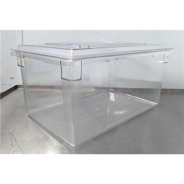 Cambro 26" x 18" x 12" Clear Polycarbonate Food Storage Box  with Lid| L11-2/3