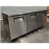 Image 2 : True TUC-72HC 72" Three Door Undercounter Cooler| 6919/Con F