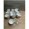 Image 3 : White Cups & Glass Cups - Lot of 24pcs| AE2/FtMC2