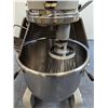 Image 6 : Globe SP20 20qt Planetary Mixer W/Attachments| 3382/R5FL
