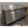 Image 4 : Efi CSDR3-72VC 72" Three Door Refrigerated Salad/Sandwich Prep Table| 30004/LBD2F