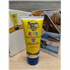 Image 2 : Banana Boat Kids Sunscreen Lotion SPF 60, 90ml - Lot of 20 (2 Cases)| AR